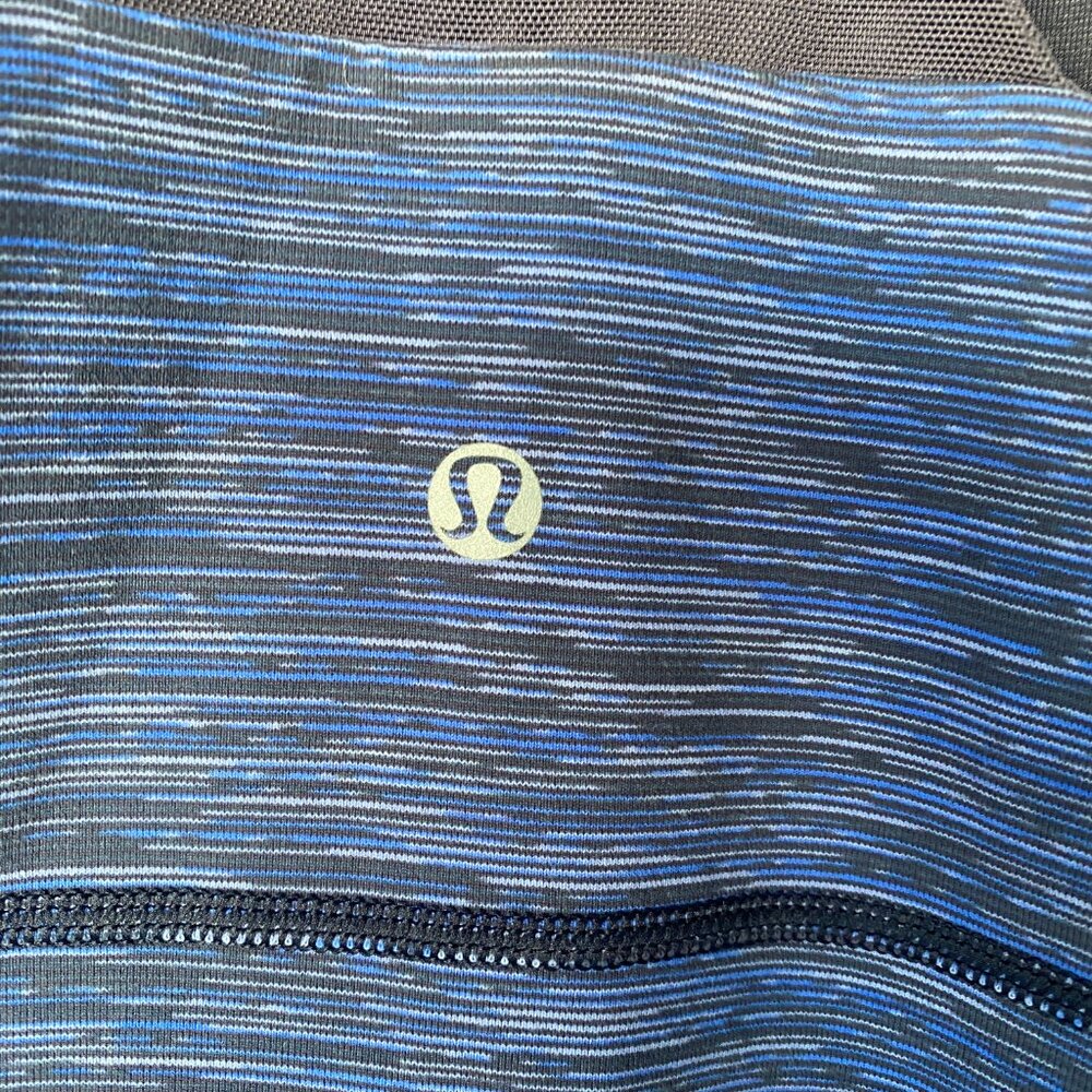 Lululemon Blue Space Dye Racerback Athletic Tank Top with Built-In Bra | Size 6 - Picture 4 of 5